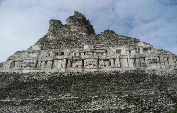 Forest razing by ancient Maya