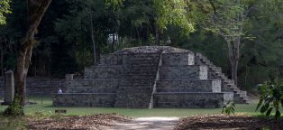 Mayan ruins Facts